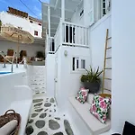 White Pearl Mykonos 4* Mykonos Town