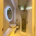 White Pearl Mykonos Apartmanhotel