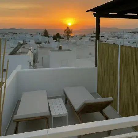 Kamara & Aparthotel