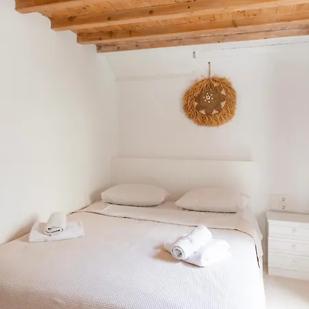 White Pearl Mykonos Aparthotel 4*