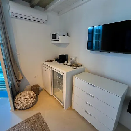 White Pearl Mykonos Aparthotel